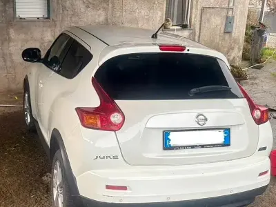 Usata Nissan Juke 110 CV (80 kW) 2012 Bianco SUV