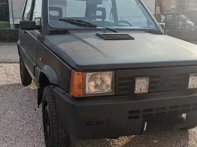 Usata Fiat Panda 4x4 50 CV (36 kW) 1998 Nero Utilitaria