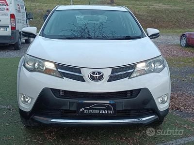 Usata Toyota RAV4 Active 124 CV (91 kW) 2015 Bianco SUV