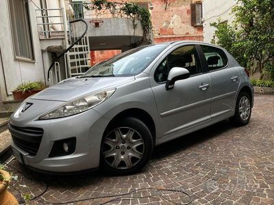 usata Peugeot 207 1.4 HDi 70CV 5p. Active 2011