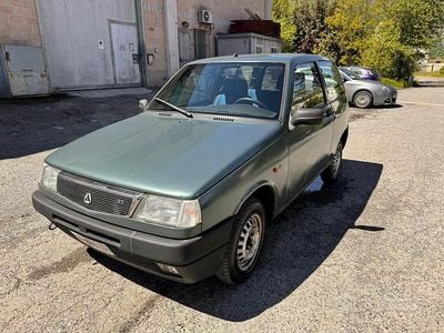 Usata Autobianchi Y10 50 CV (36 kW) 1993 Verde Utilitaria