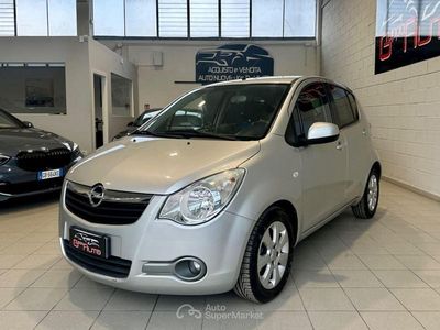 Usata Opel Agila Enjoy 86 CV (63 kW) 2010 Argento Utilitaria