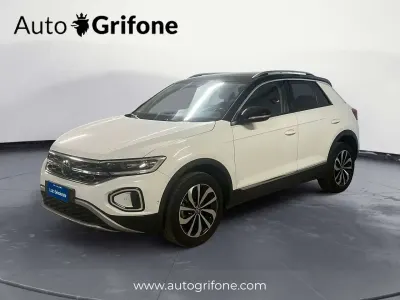 Usata VW T-Roc Style 110 CV (80 kW) 2023 Nero SUV