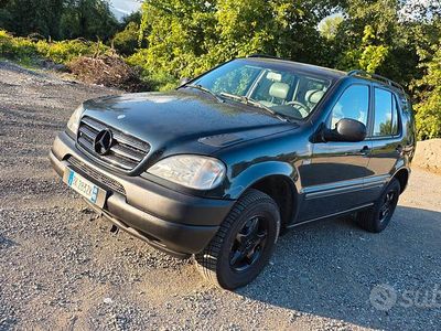 Mercedes ML270