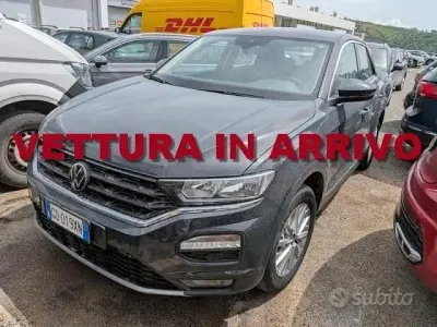 Usata VW T-Roc Business 116 CV (85 kW) 2021 Grigio SUV
