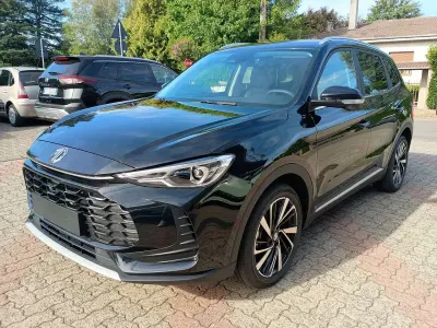 Nuova MG ZS Luxury 102 CV (75 kW) 2026 Nero SUV