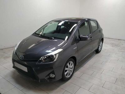 usata Toyota Yaris Hybrid -