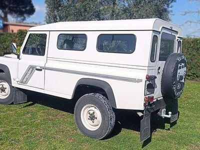 Usata Land Rover Defender 113 CV (83 kW) 1995 Bianco SUV