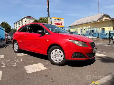 Usata Seat Ibiza 60 CV (44 kW) 2011 Rosso Coupé