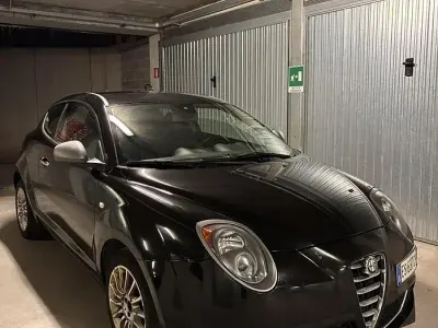 Usata Alfa Romeo MiTo 85 CV (62 kW) 2013 Nero Utilitaria
