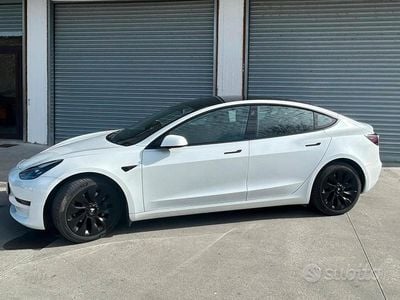 Bianco Usata 2022 Tesla Model 3 Standard Range Plus Berlina | 24.900 €