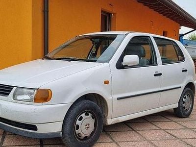 Usata VW Polo 45 CV (33 kW) 1996 Bianco Berlina