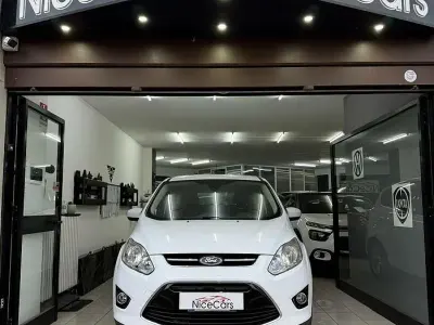 Usata Ford C-MAX Titanium 115 CV (84 kW) 2015 Bianco Monovolume