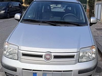 Usata Fiat Panda Dynamic 69 CV (50 kW) 2011 Grigio Utilitaria