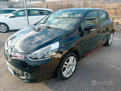 Usata Renault Clio IV Zen 90 CV (66 kW) 2013 Nero Berlina