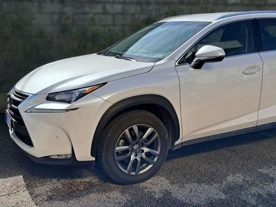 Lexus NX300