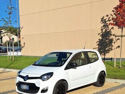 Usata Renault Twingo Night&Day 75 CV (55 kW) 2014 Bianco Utilitaria