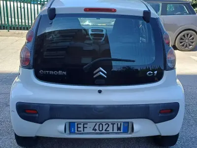 Usata Citroën C1 Style 68 CV (50 kW) 2010 Utilitaria