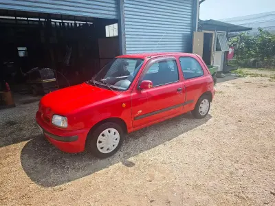 Usata Nissan Micra S 54 CV (39 kW) 1995 Rosso Utilitaria