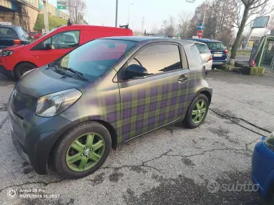 Usata Toyota iQ 68 CV (50 kW) 2009 Utilitaria