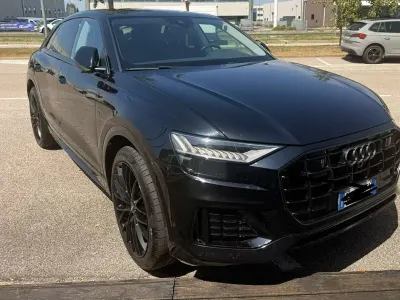 Usata Audi Q8 Sport 286 CV (210 kW) 2020 SUV
