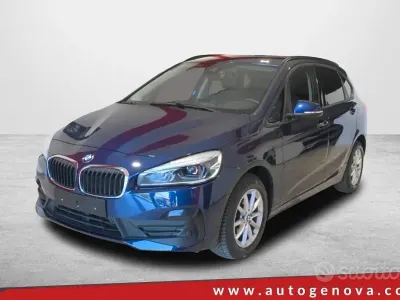 Usata BMW 216 Active Tourer Advantage 116 CV (85 kW) 2021 Blu/azzurro Monovolume