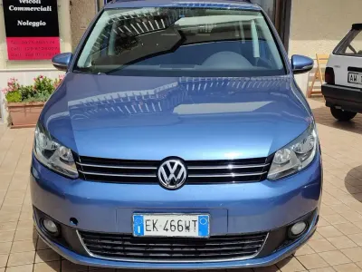 Usata VW Touran Comfortline 105 CV (77 kW) 2011 Blu/azzurro Monovolume