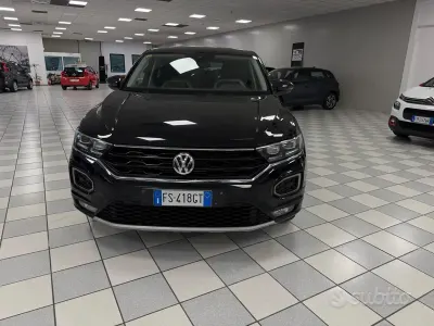 Usata VW T-Roc Advance 150 CV (110 kW) 2018 Nero SUV