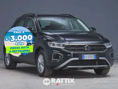Usata VW T-Roc Life 150 CV (110 kW) 2025 Deep black SUV