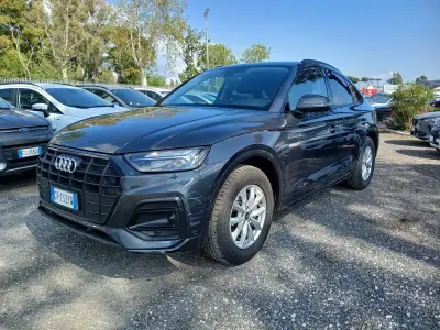 Usata Audi Q5 Sportback Advanced 163 CV (119 kW) 2022 Grigio SUV