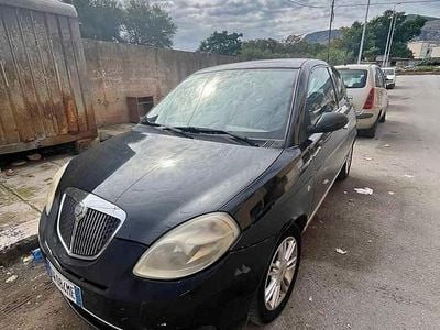 Usata Lancia Ypsilon 95 CV (69 kW) 2009 Nero Utilitaria