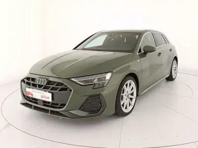 Usata Audi A3 S-Line 150 CV (110 kW) 2025 M4 verde distretto metallizzato Berlina