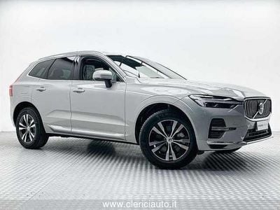 Usata Volvo XC60 145 CV (106 kW) 2021 Argento SUV