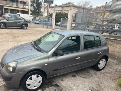 Renault Clio II