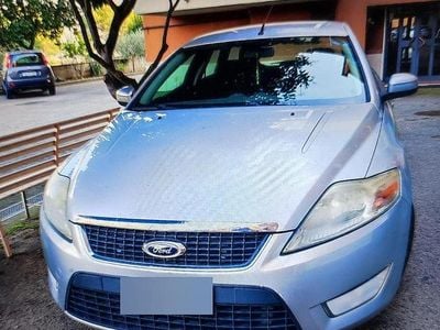 Begagnad Ford Mondeo 125 HK (91 kW) 2008 Grå Kombi