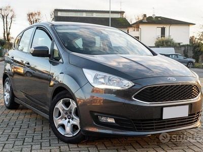 Usata Ford C-MAX 101 CV (74 kW) 2016 Grigio Monovolume