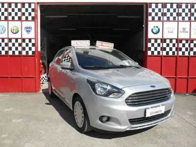 Usata Ford Ka 71 CV (52 kW) 2018 Argento Berlina