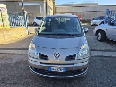 Grigio Usata 2008 Renault Modus Dynamique Monovolume | 2800 € (Buon prezzo)