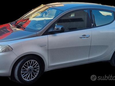 Usata Lancia Ypsilon 2011 Grigio Utilitaria