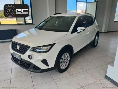 Usata Seat Arona Style 110 CV (80 kW) 2023 Bianco SUV