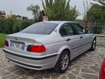 usata BMW 320 320 d