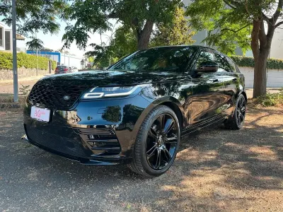 Usata Land Rover Range Rover Velar R-Dynamic 241 CV (177 kW) 2020 Nero SUV