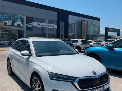 Usata Skoda Octavia 131 CV (96 kW) 2021 Bianco Station wagon