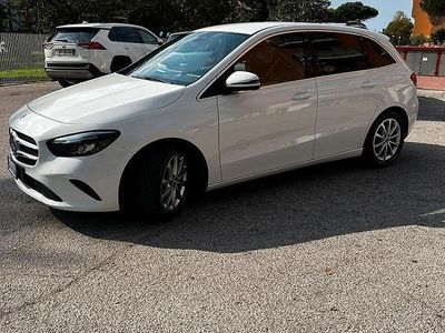 Bianco Usata 2020 Mercedes 220 Berlina | 22.800 €