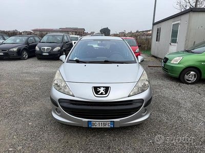 Usata Peugeot 207 88 CV (64 kW) 2006 Grigio Berlina