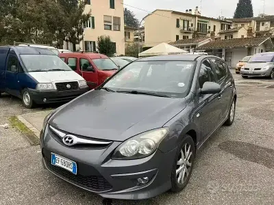 Brugt Hyundai i30 Active 90 HK (66 kW) 2010 Grå Stationcar