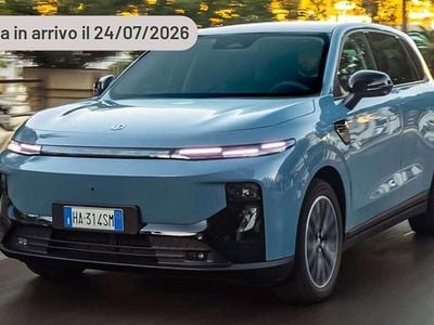 Nuova Leapmotor B10 160 kW (218 CV) 2026 Argento SUV