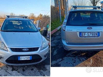 Usata Ford Focus 2010 Grigio Station wagon