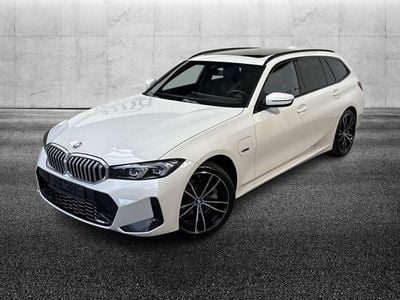 Usata BMW 330e M Sport 292 CV (214 kW) 2022 Bianco Station wagon