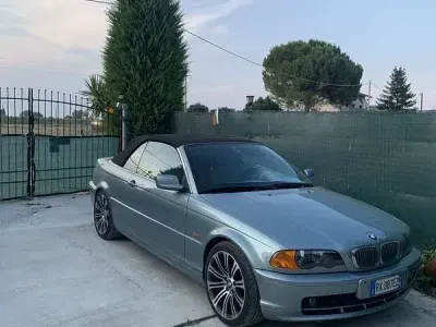Usata BMW 320 Efficient Dynamics 174 CV (127 kW) 2002 Cabrio